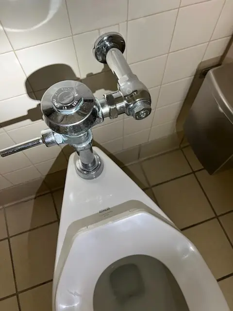 Fixture installation and repair for Repiping in White Eagle Club